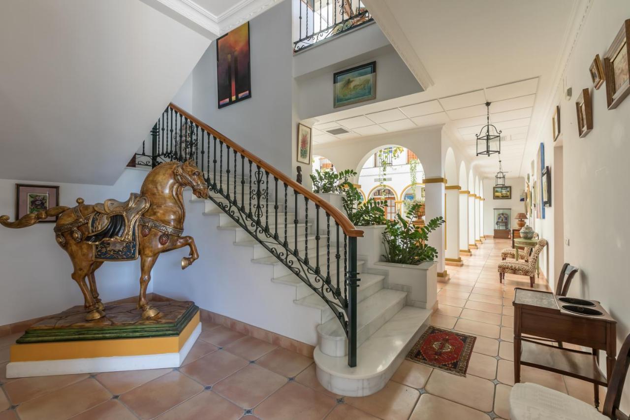 Hacienda las tres niñas Puebla del Río Exterior foto