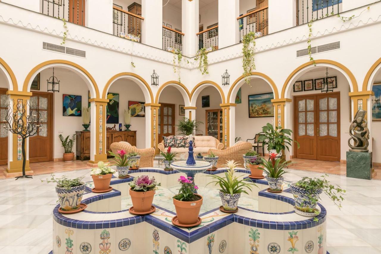 Hacienda las tres niñas Puebla del Río Exterior foto